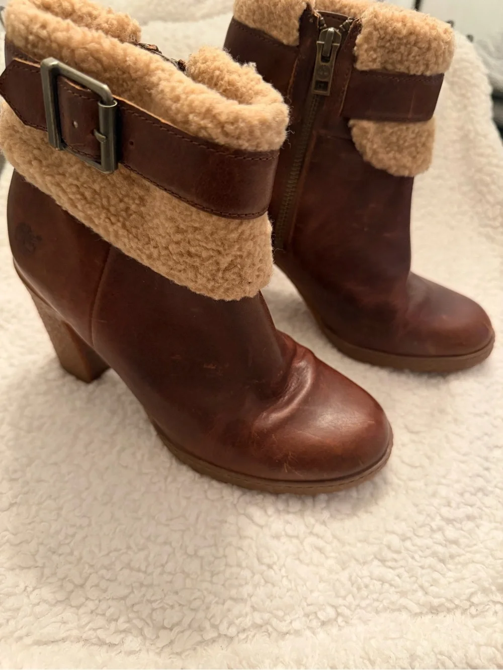 Timberland OrthoLite Glancy Fleece Cuff Zip Ankle Brown Leather Bootie 6.5